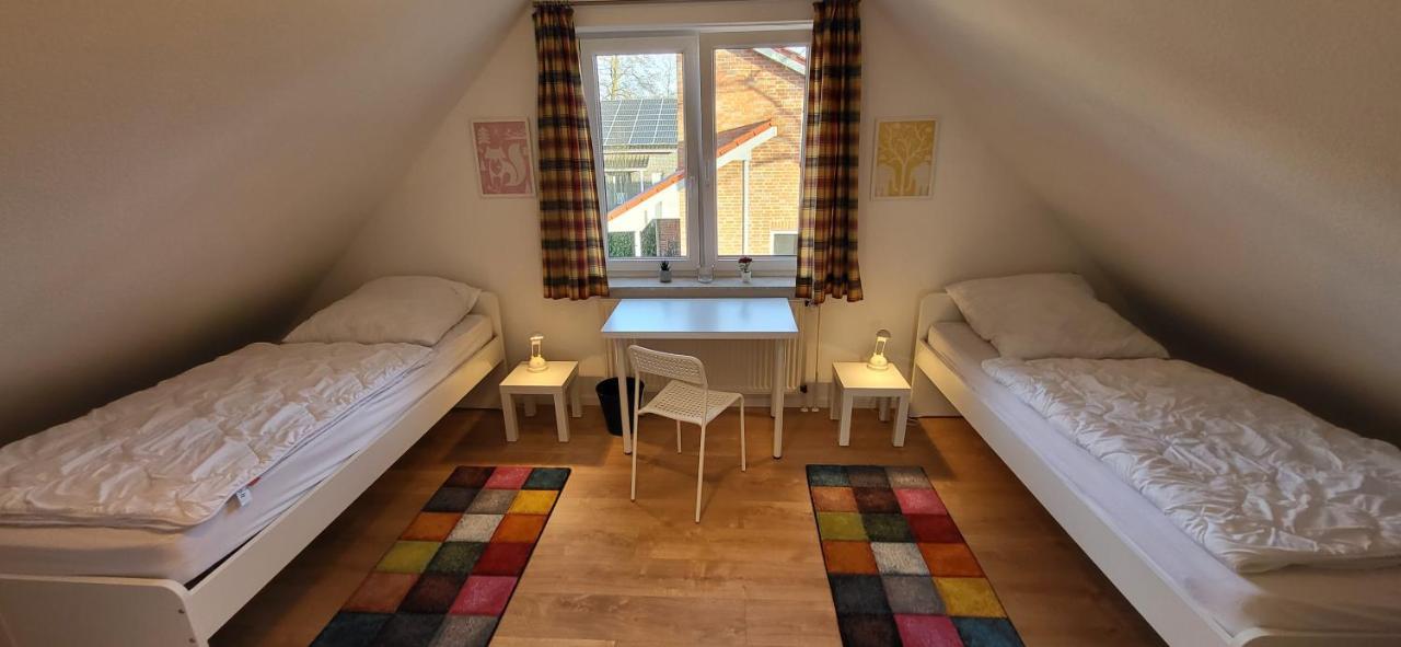 Idyllisches Ferienhaus Naehe Meyer Werft Папенбург Екстериор снимка